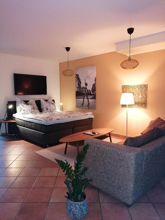 Ferienwohnung Schuhmann Mit Wintergarten Und Garten Therme Aquapulco Und Ikuna Erlebnispark, Zoo Schmiding 20 Min Mit Auto Entfernt Ab 3 Naechte Buchbar Hinzenbach Екстер'єр фото